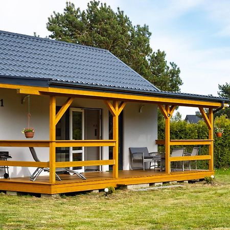 Villa Bursztynowy Zakatek à Jezierzany Extérieur photo